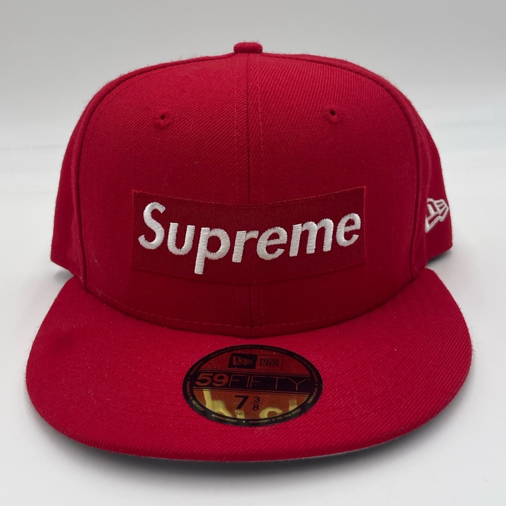 Supreme New Era R.I.P. red box logo size 7 3/8